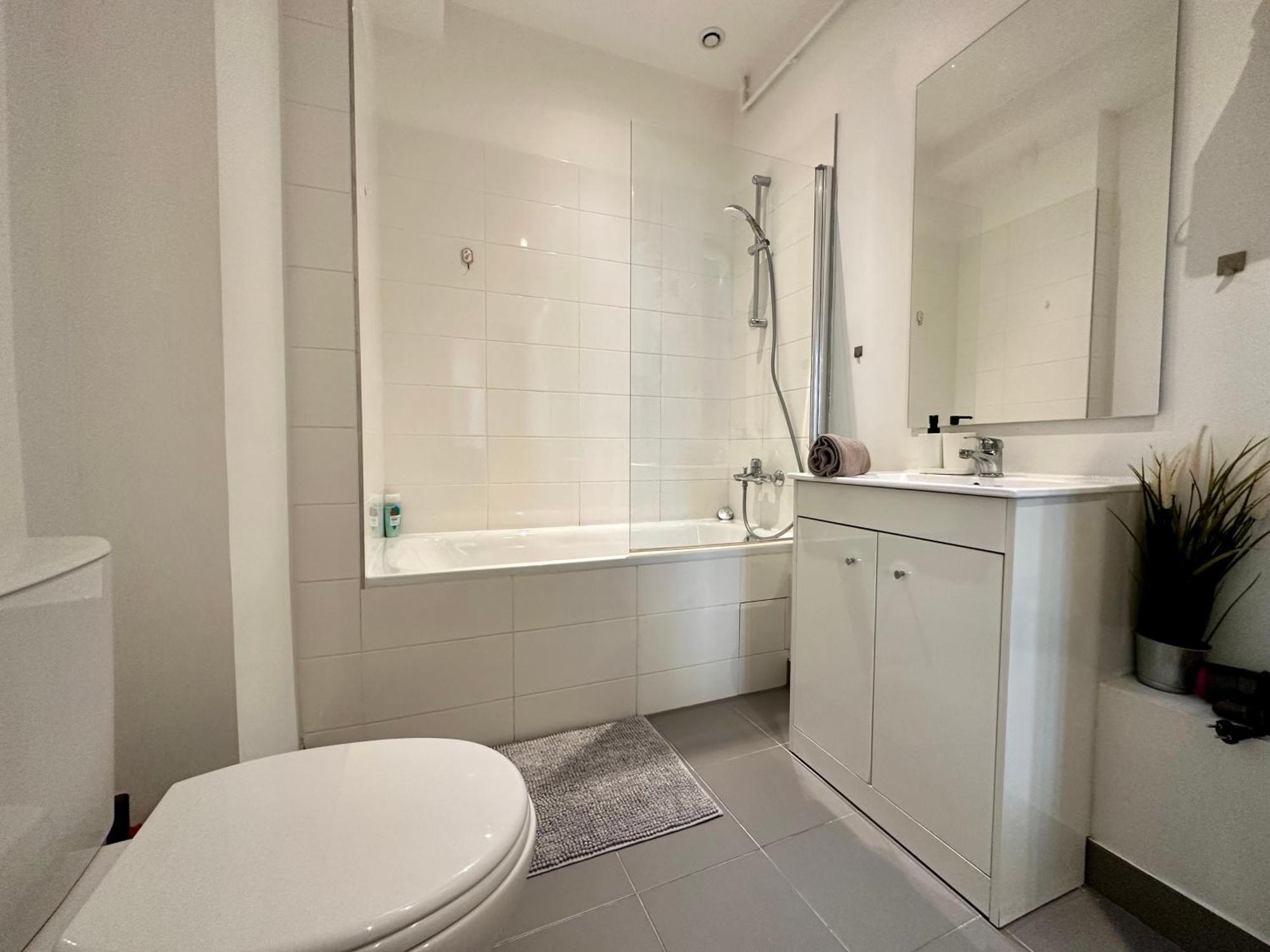 Apartment Champs Elysees 3 Paris Eksteriør billede