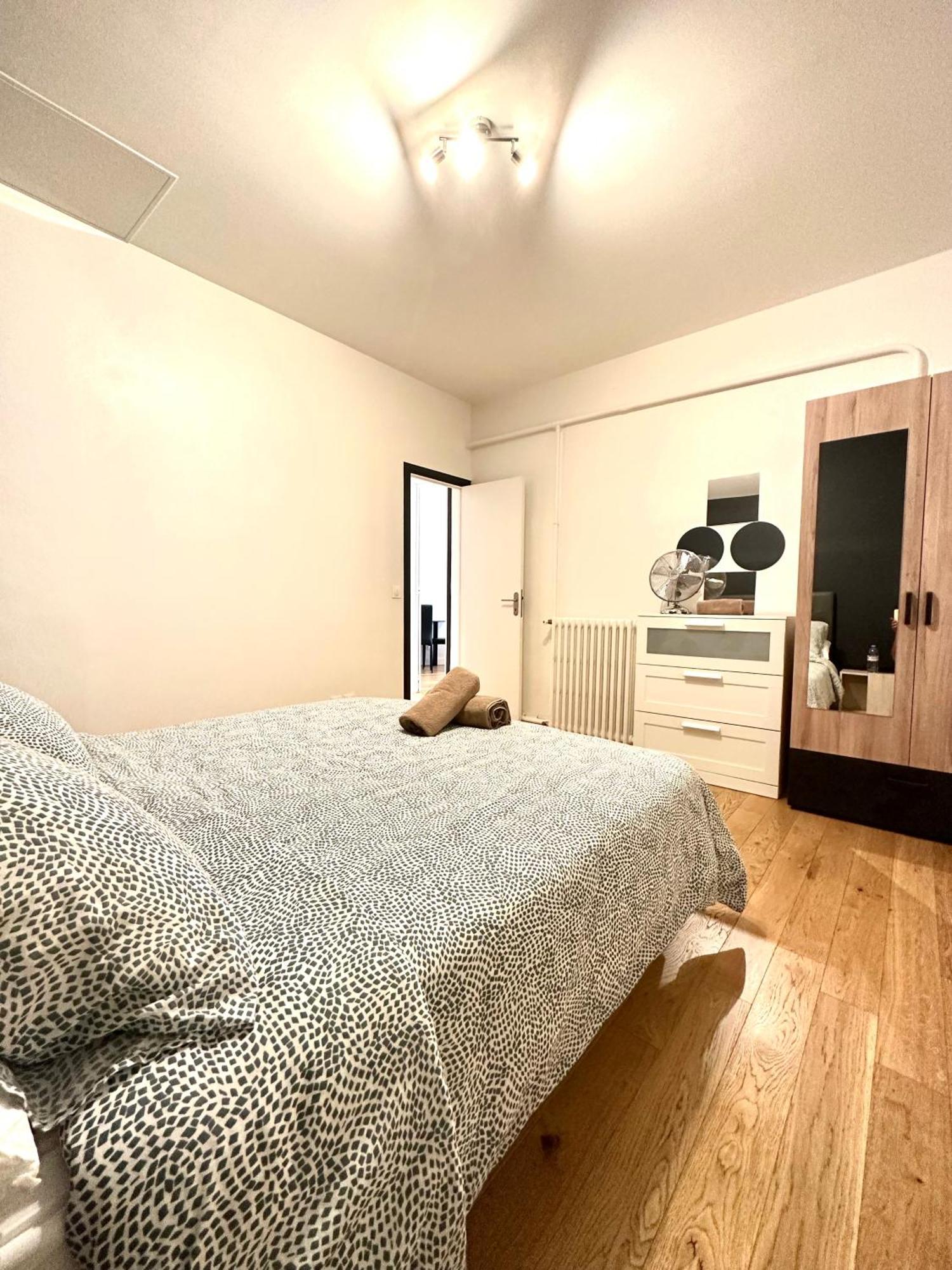 Apartment Champs Elysees 3 Paris Eksteriør billede